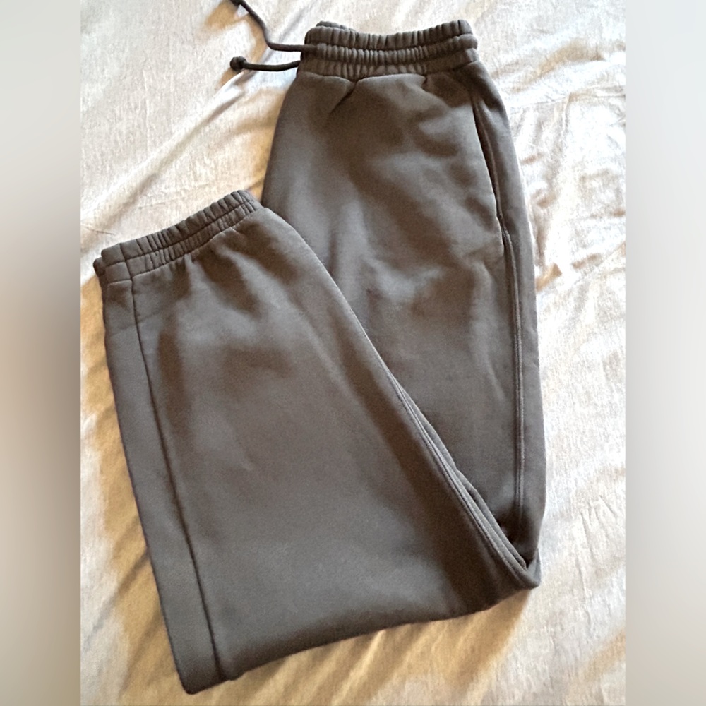 ⭐️ NEW - Zara Soft Women’s Joggers